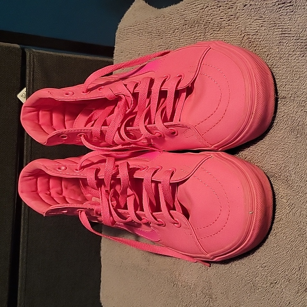 Hot pink nylon Van